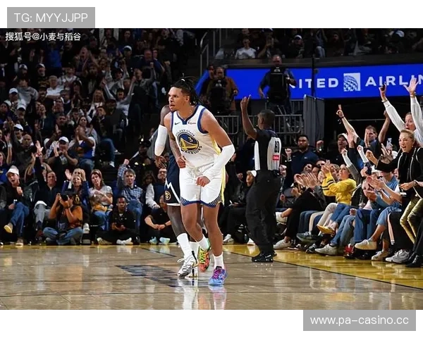 塔图姆上场时间增加战术作用强化 带领球队攻防两端表现更为突出