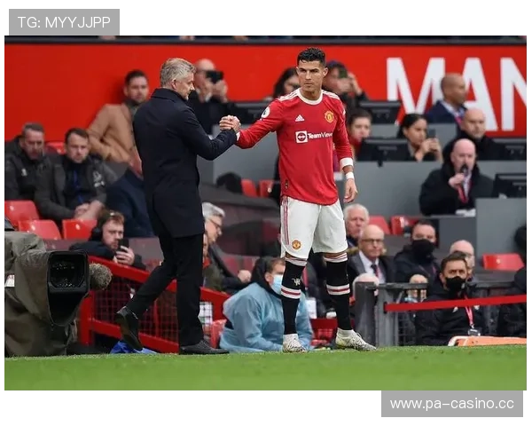 梅斯前锋伊德里萨盖伊引豪门争夺曼联与其传绯闻 梅斯前锋伊德里萨盖伊引豪门争夺曼联与其传绯闻